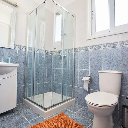 Mesogi Seafront, Stunning 4bdr Fontline Protaras