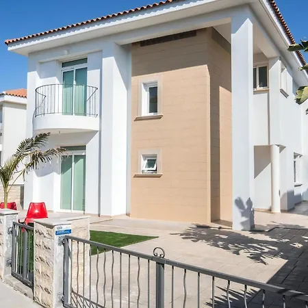 Mesogi Seafront, Stunning 4bdr Fontline